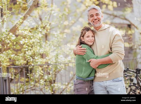 Dad And Teen Daughter Videos and HD Footage .